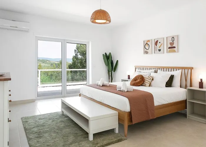 Casa Amarela - Countryside Villa *